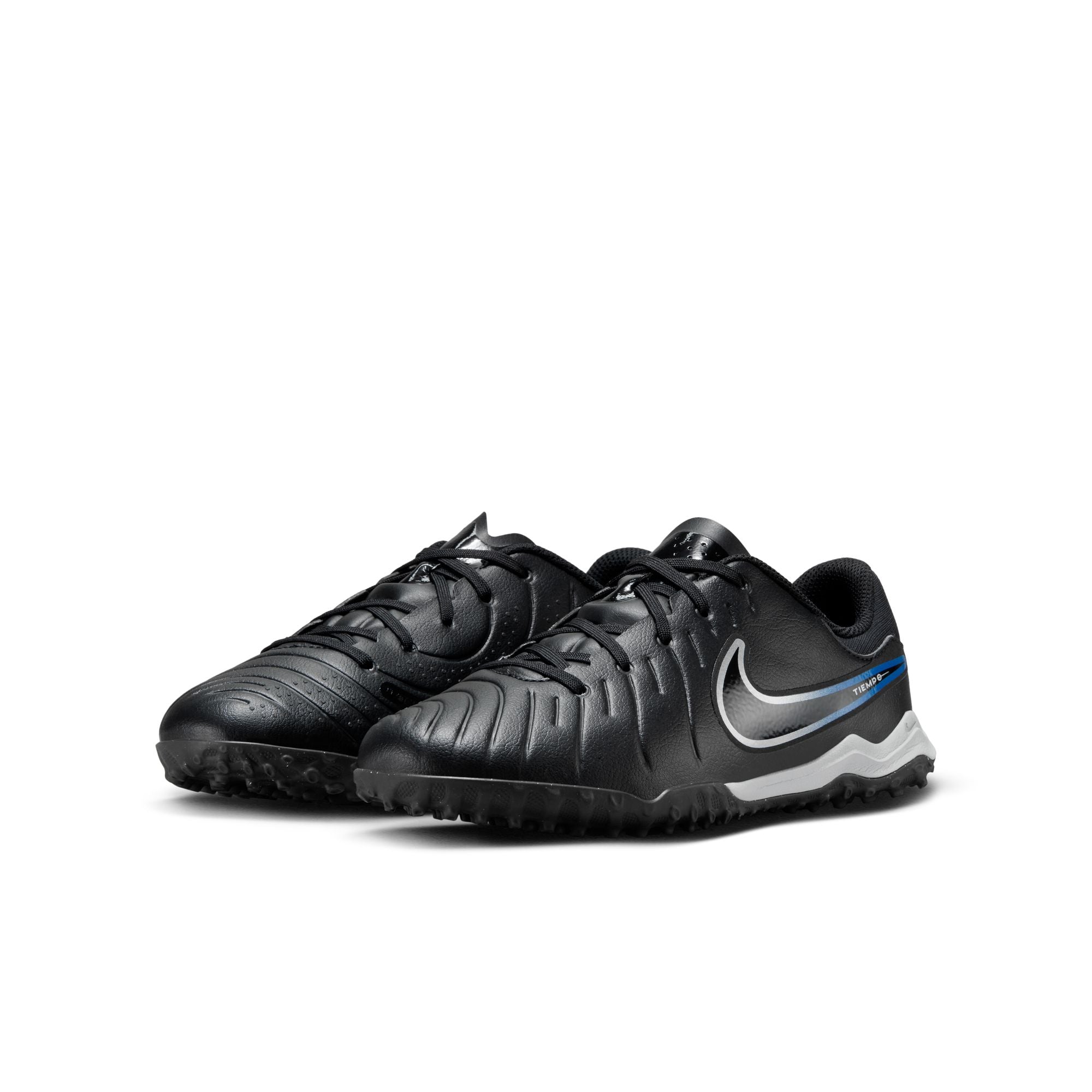 r10 soccer shoes