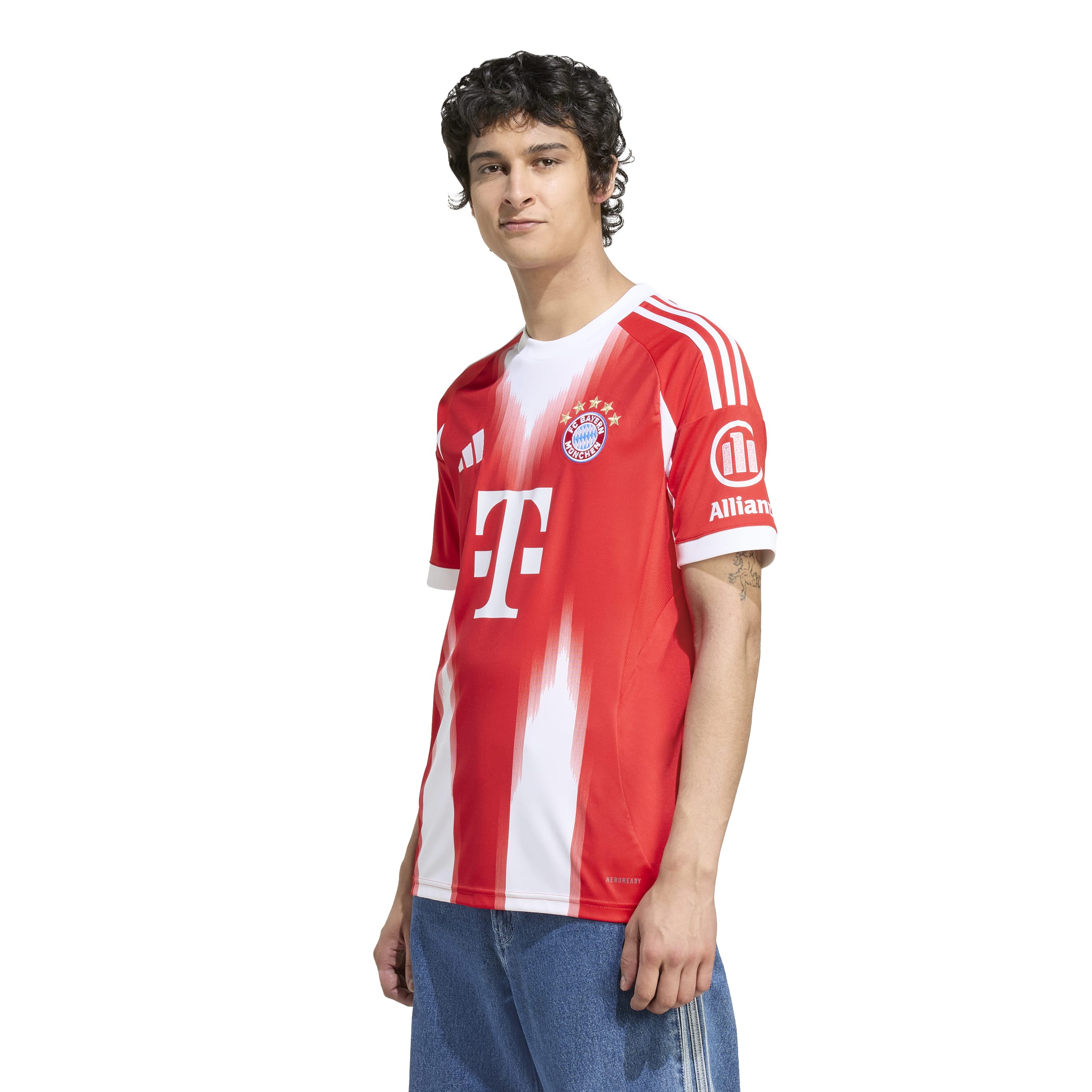 Bayern Munich 2025/26 Replica Home Jersey