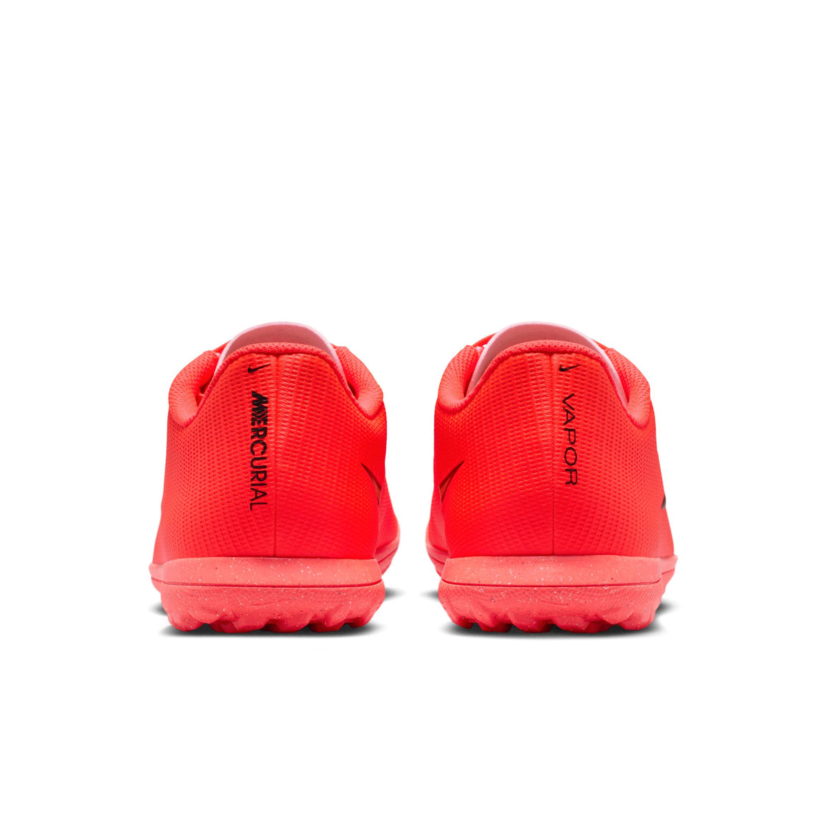 Vapor 17 Club Turf Soccer Boots