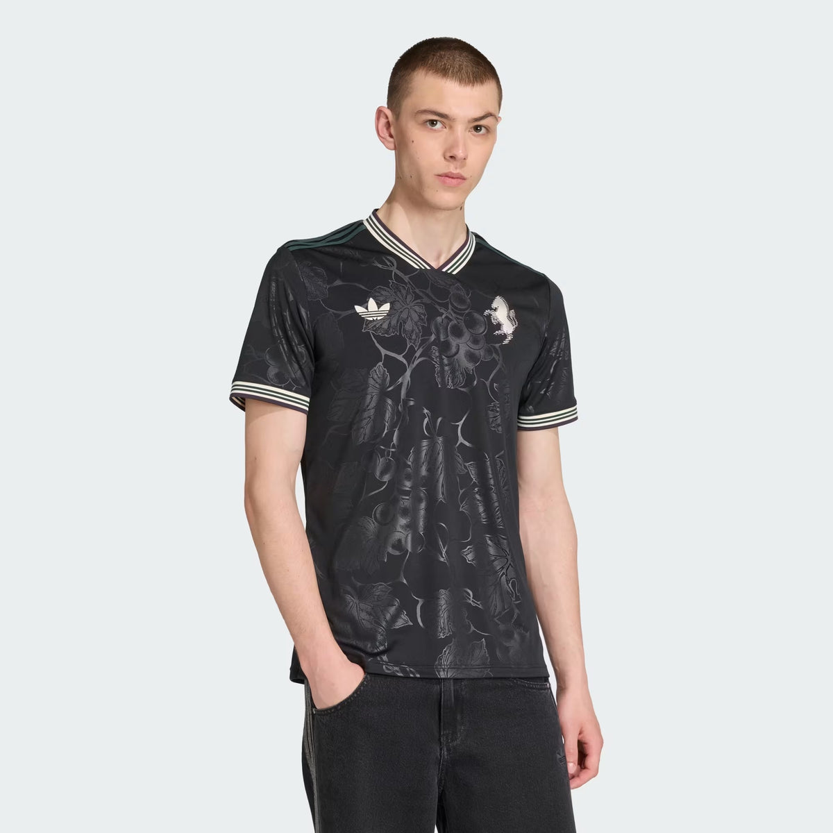 Juventus FC 2025/26  Replica Third Jersey