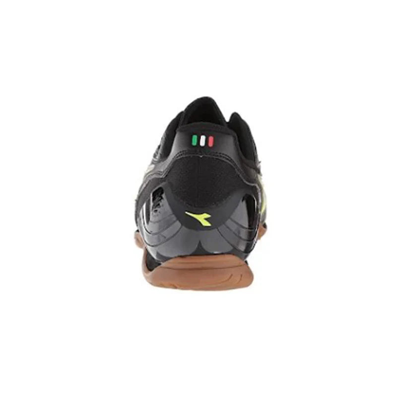 Maracana 18 Indoor Soccer Boots
