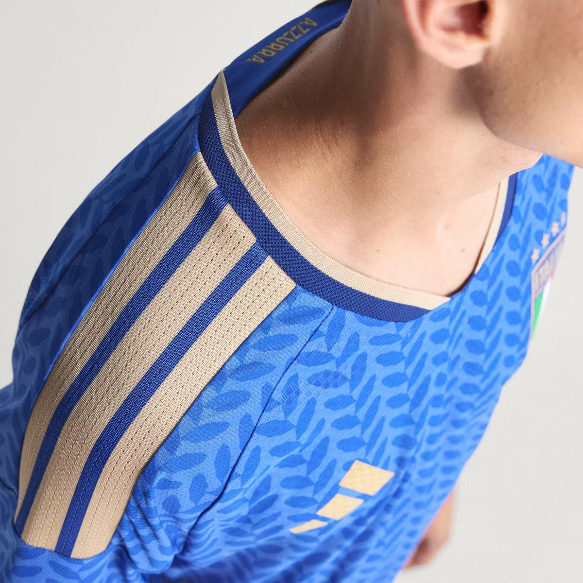 Italy 26 Authentic Home Jersey