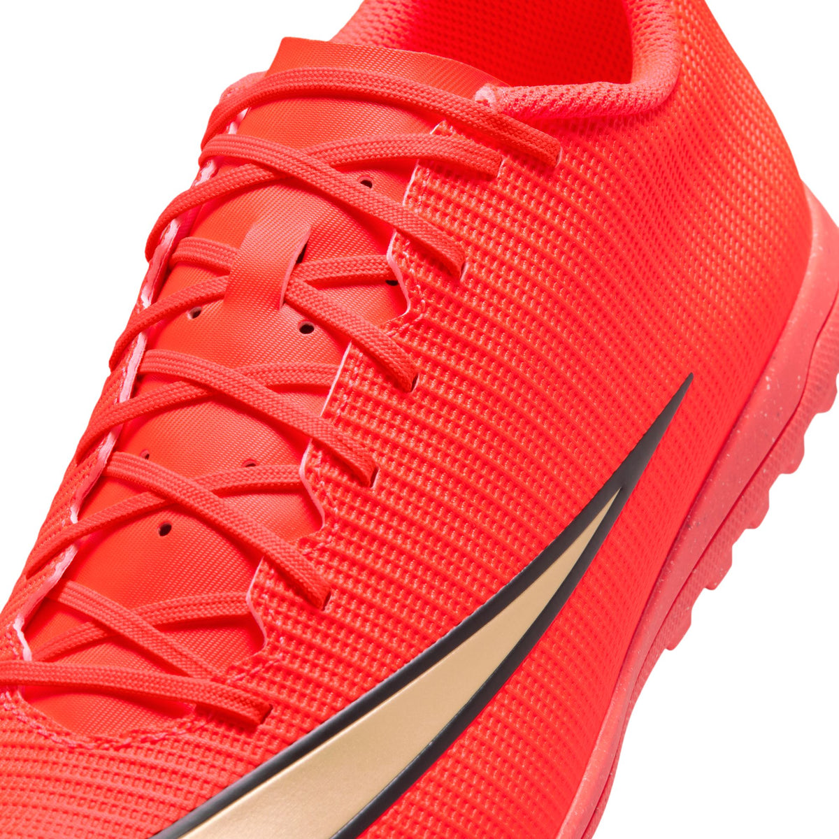 Vapor 17 Club Turf Soccer Boots