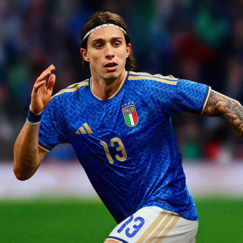 Italy 26 Authentic Home Jersey