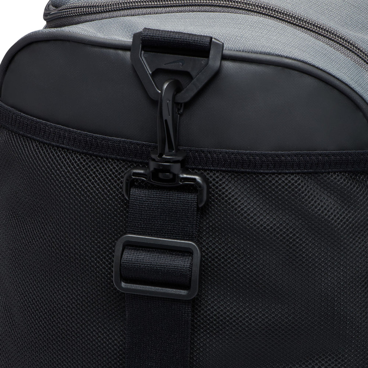 Brasilia 9.5 Duffel Bag (Grey)