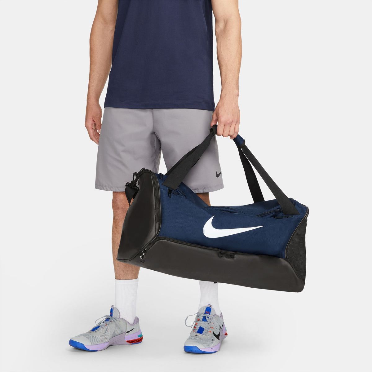 Brasilia 9.5 Duffel Bag (Navy)