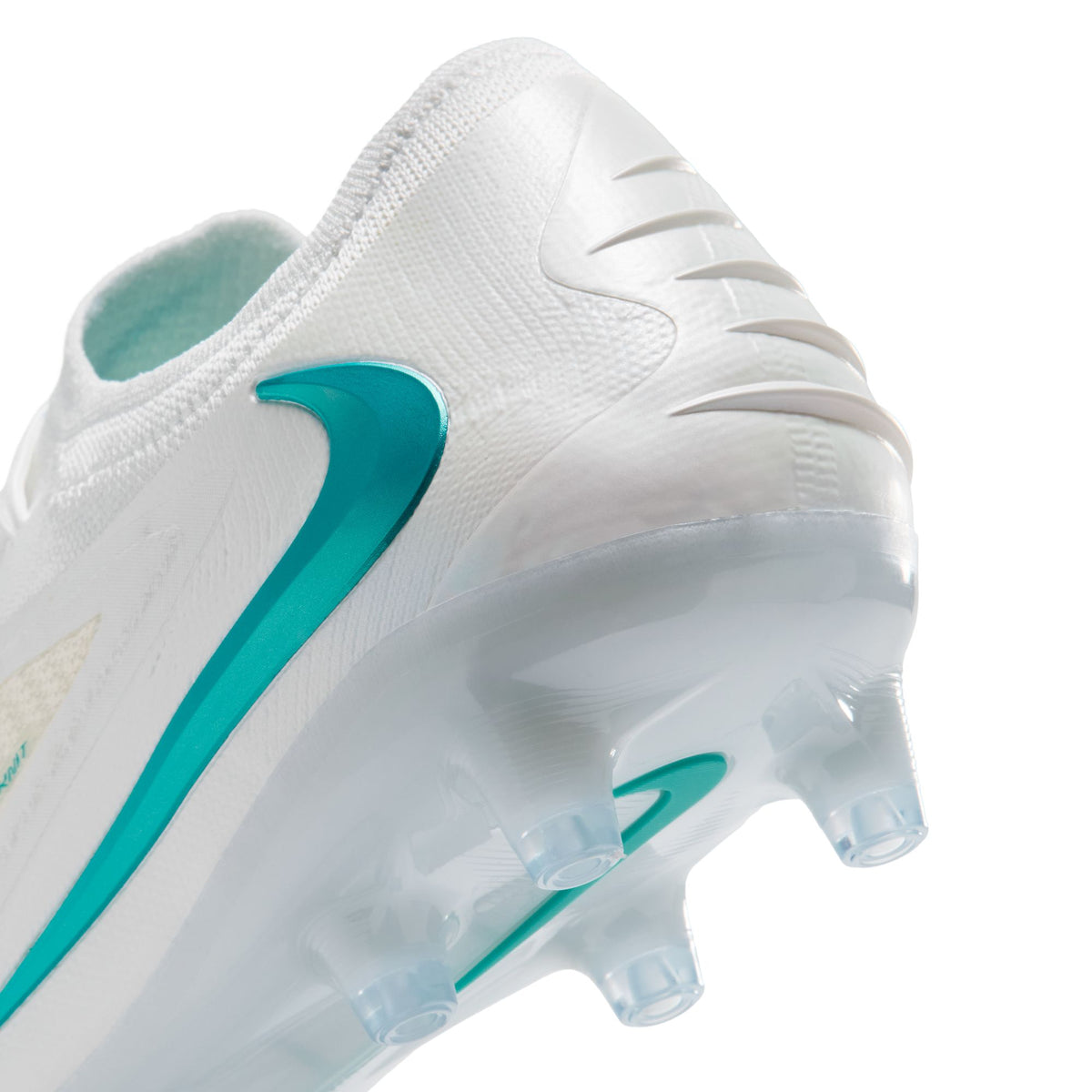 Phantom 6 Low Elite Artificial Ground Soccer Boots