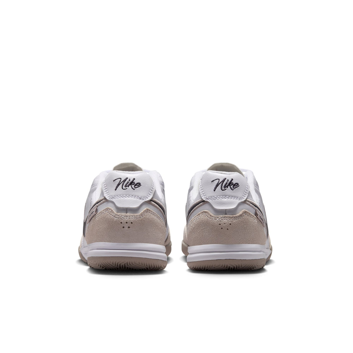 Nike Jr. Tiempo Streetgato Indoor Soccer Boots