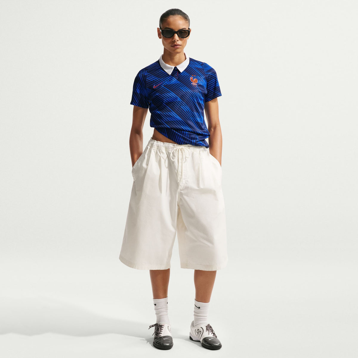 Women's France 26 Home Stadium Jersey