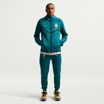 Brazil 26 Tech Fleece Windrunner