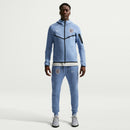 England 26 Tech Fleece Windrunner