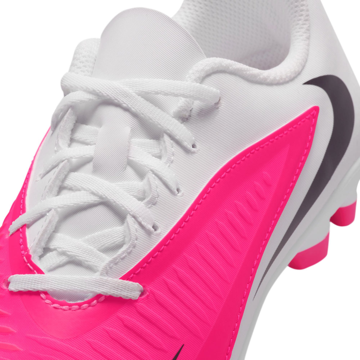 Jr Phantom 6 Low Club Multi Ground Soccer Boots - 2026 World Cup Pack