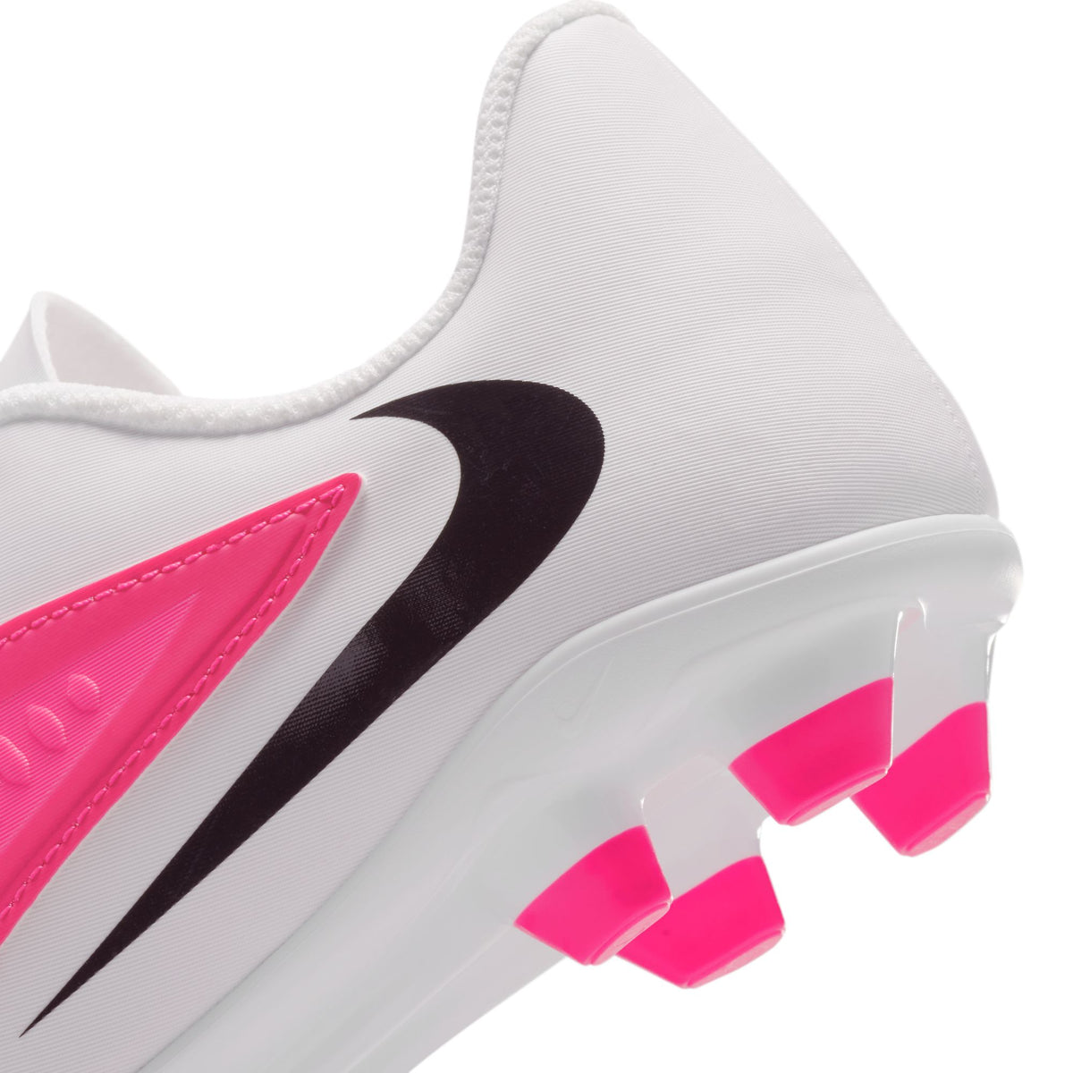 Jr Phantom 6 Low Club Multi Ground Soccer Boots - 2026 World Cup Pack