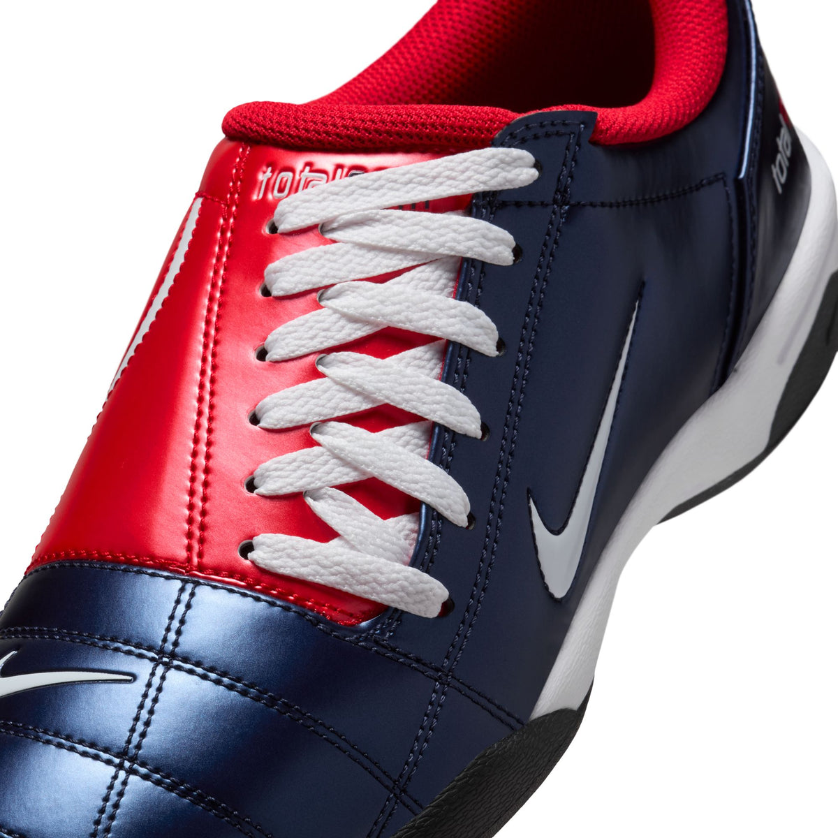 Total 90 Indoor Soccer Boots