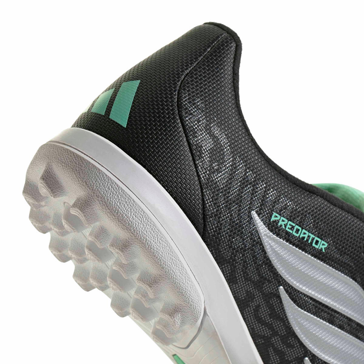 Predator Club Fold-Over Tongue Turf Soccer Boots