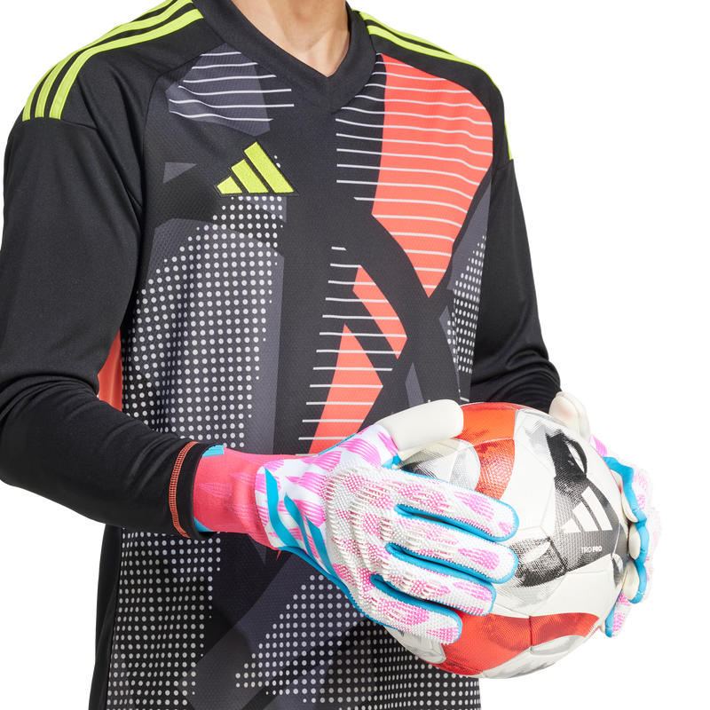 Predator Pro Goal Keeper Gloves