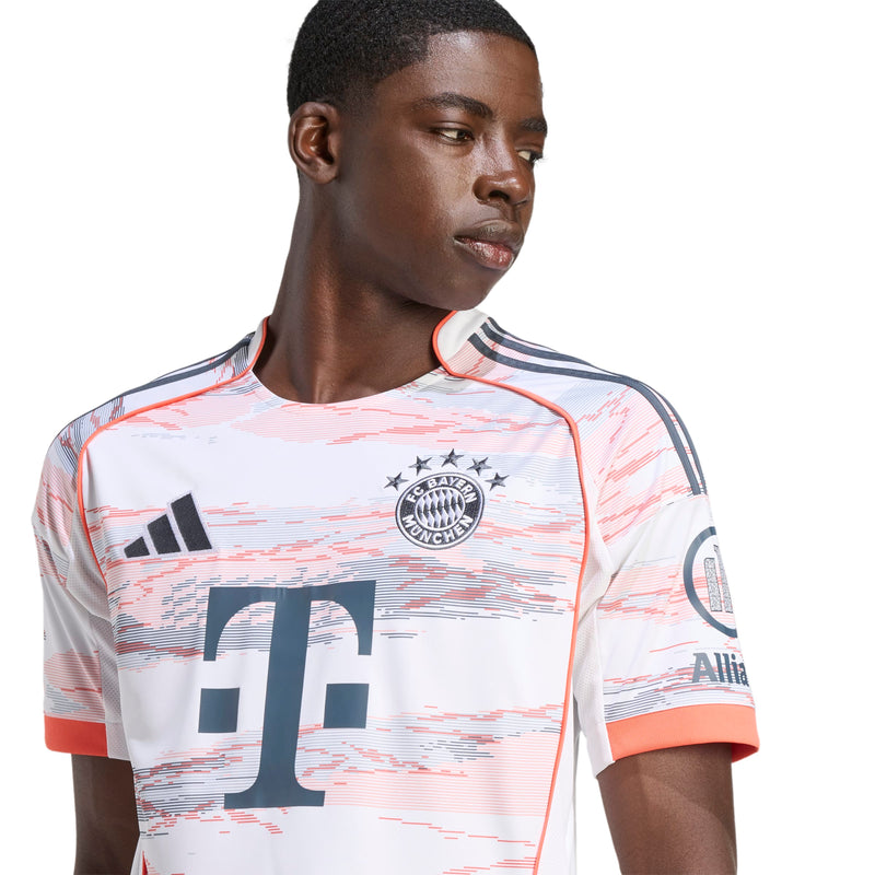 Bayern Munich 2025/26 Away Replica Jersey