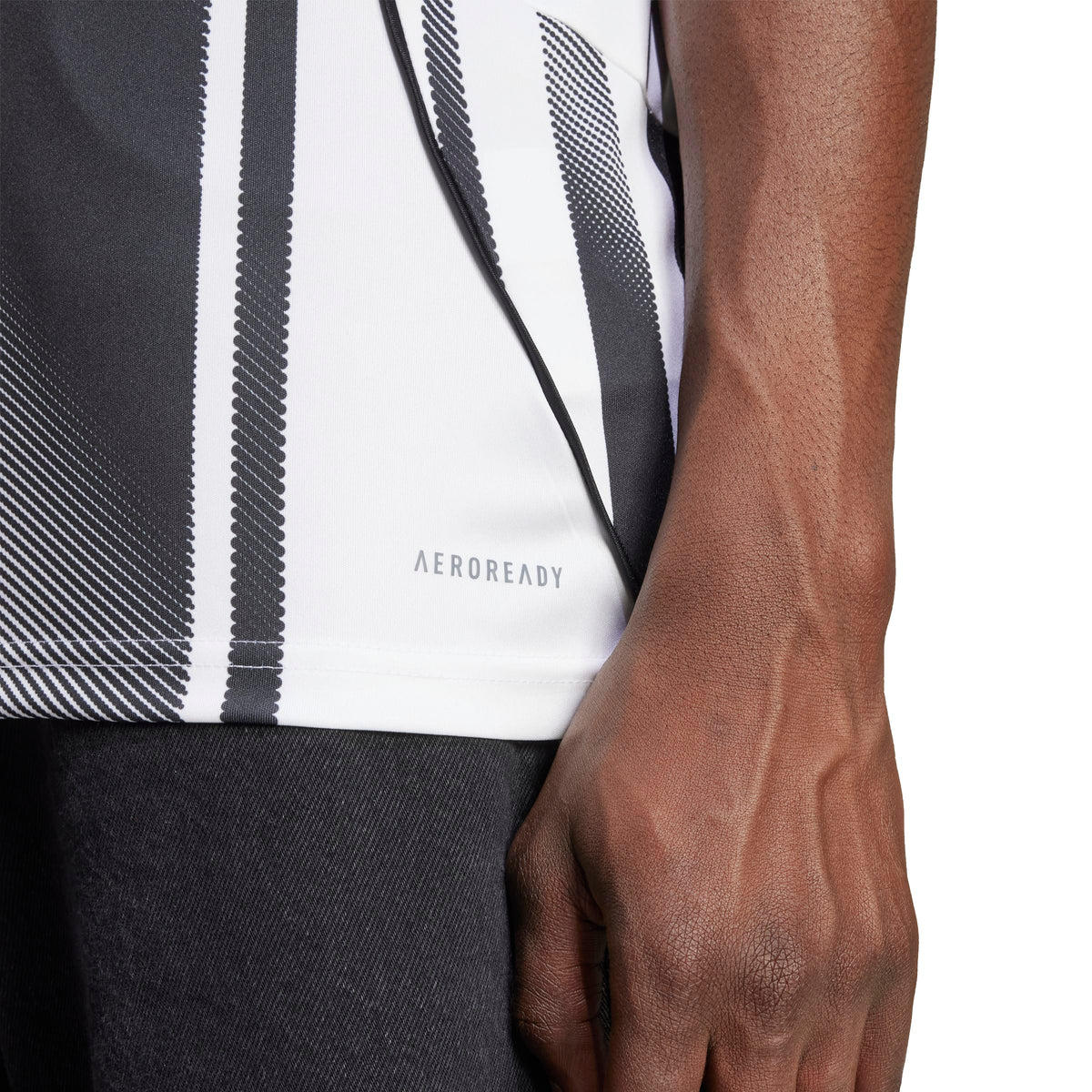 Juventus 2025/26 Home Replica Jersey