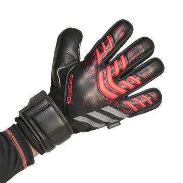 Predator Match Fingersave Goal Keeper Gloves