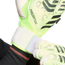 Predator Match Fingersave Goal Keeper Gloves