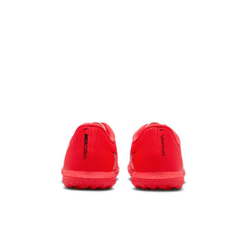 JR Vapor 17 Club Turf Soccer Boots
