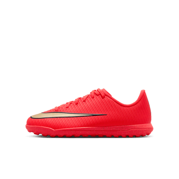 JR Vapor 17 Club Turf Soccer Boots
