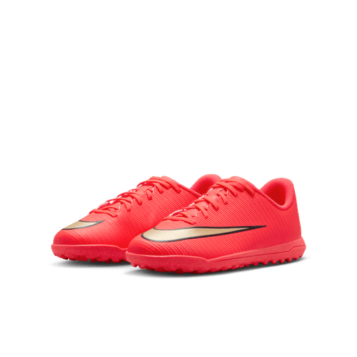 JR Vapor 17 Club Turf Soccer Boots