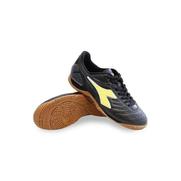 Maracana 18 Indoor Soccer Boots