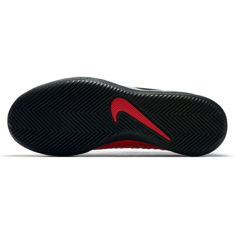 Nike JR Phantom Vision Club DF Indoor Court Soccer Boots (Raised on Concrete Pack)